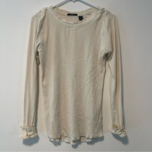 Women’s white long sleeve shirt